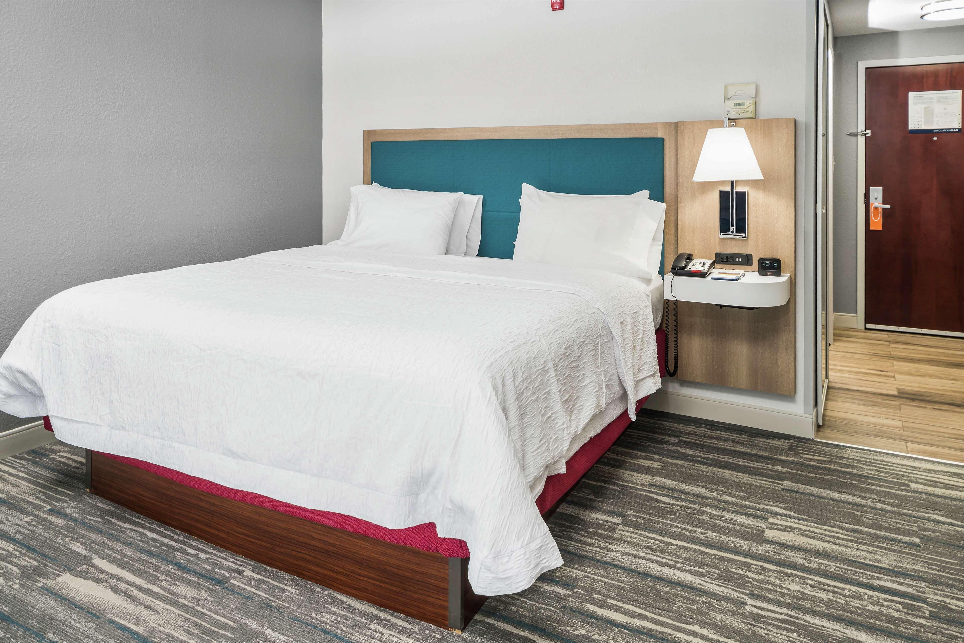 Hampton Inn Wilson Downtown Eksteriør bilde