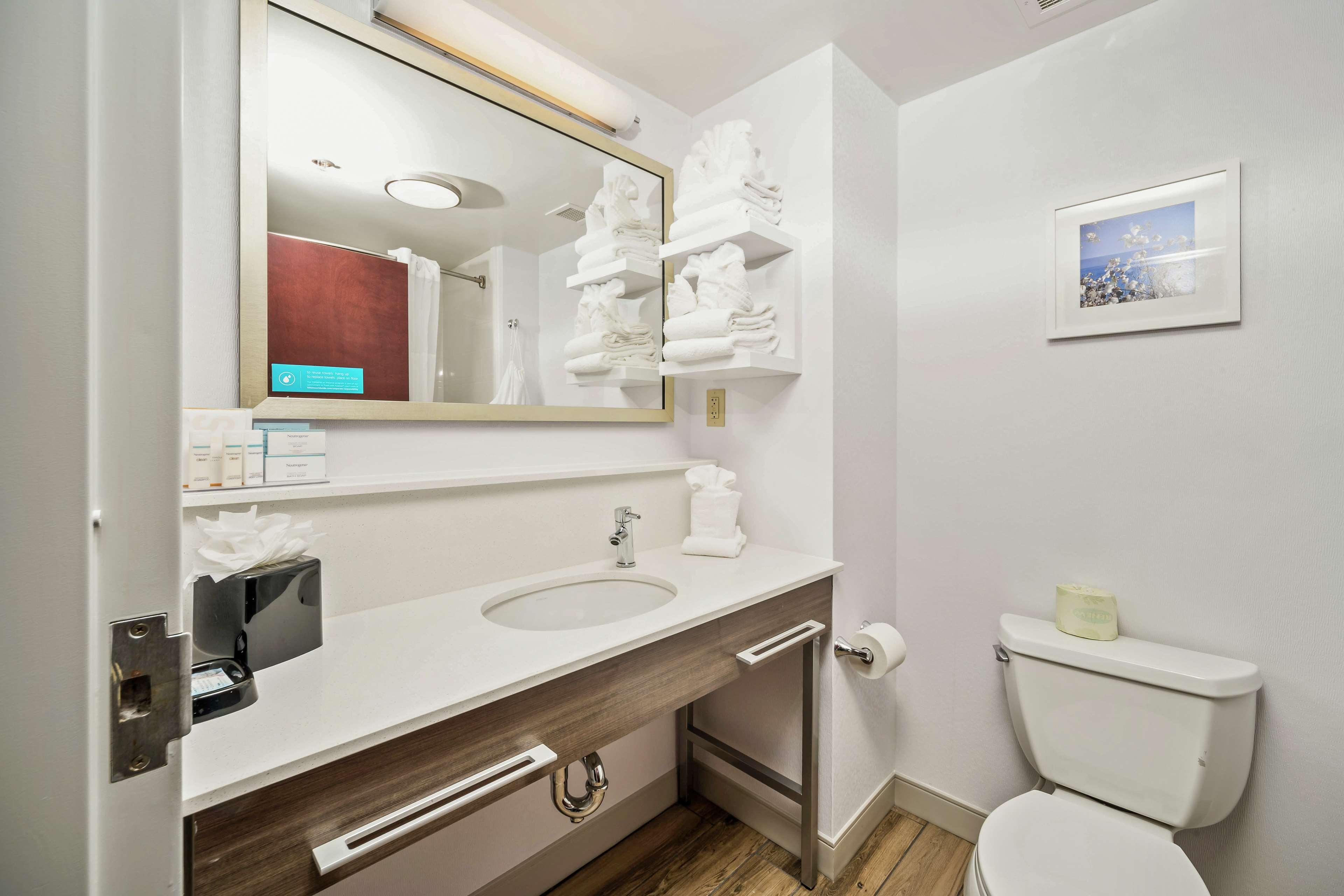 Hampton Inn Wilson Downtown Eksteriør bilde