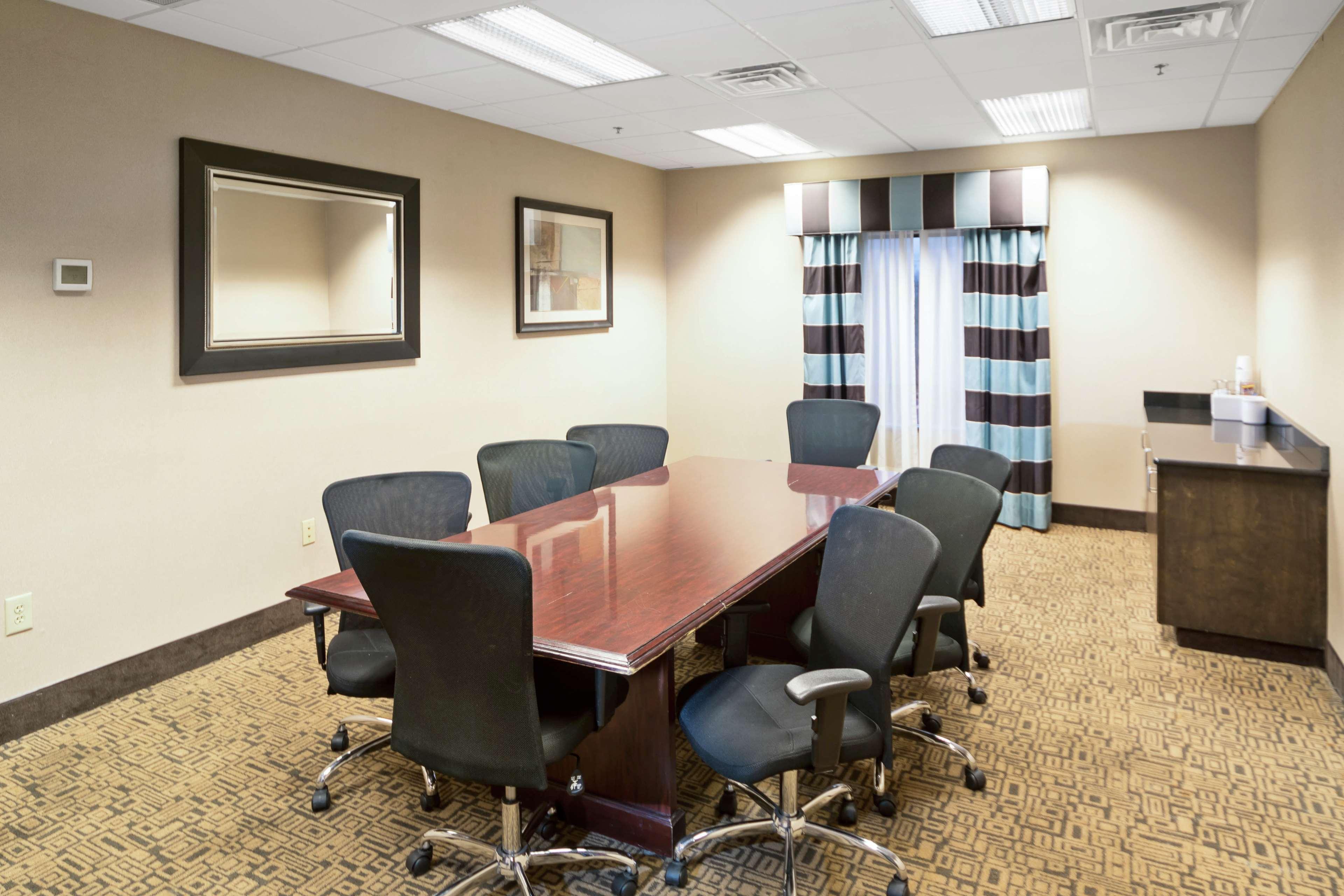 Hampton Inn Wilson Downtown Eksteriør bilde