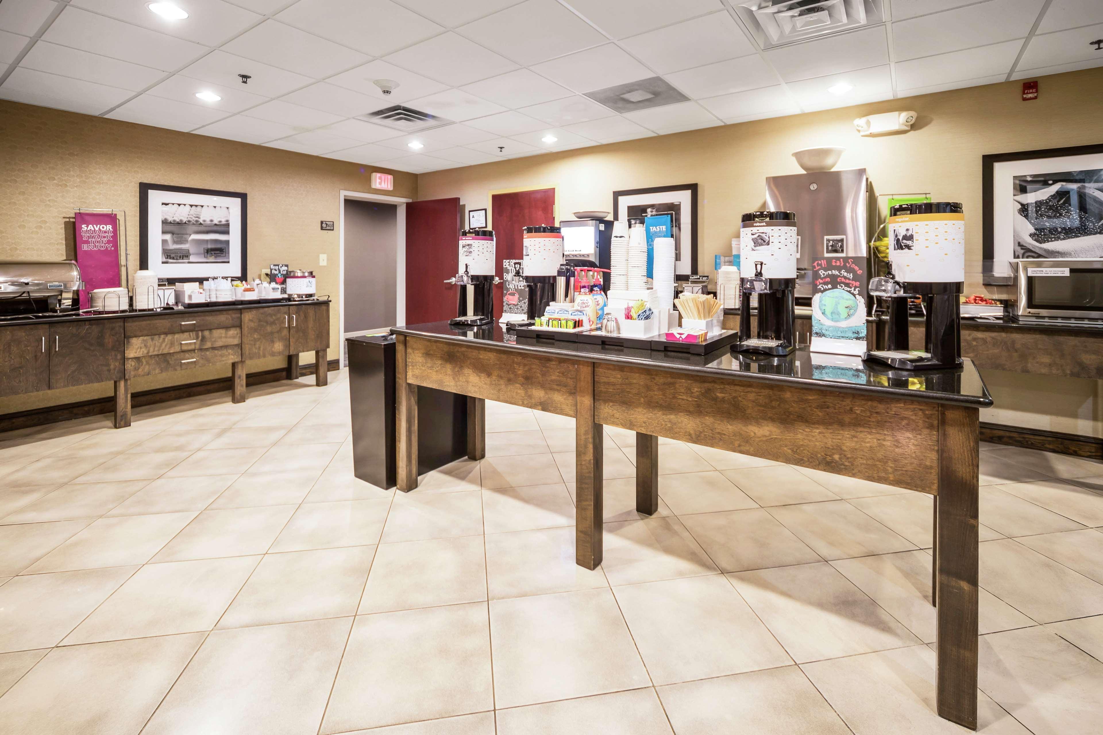 Hampton Inn Wilson Downtown Eksteriør bilde