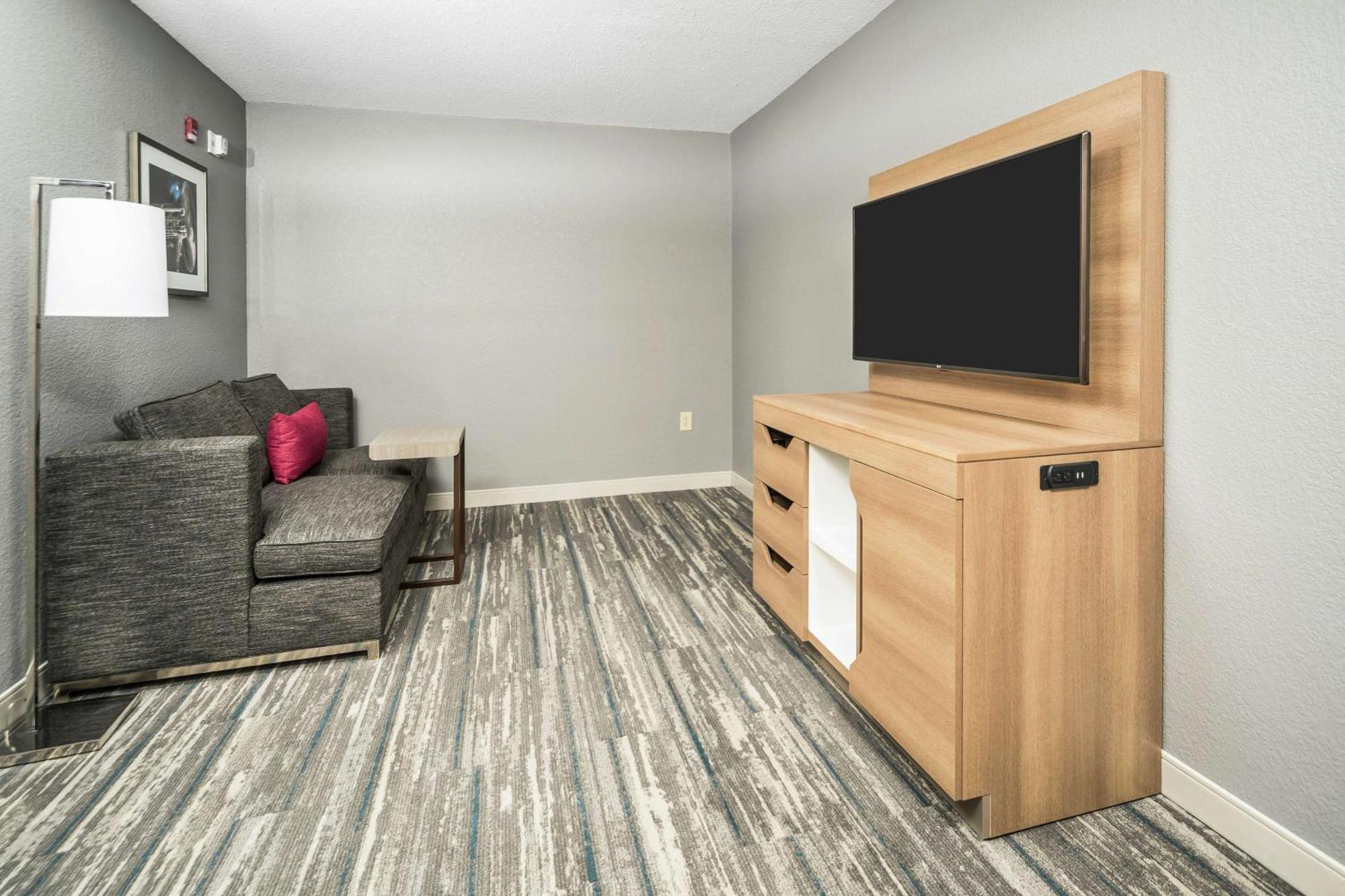Hampton Inn Wilson Downtown Eksteriør bilde